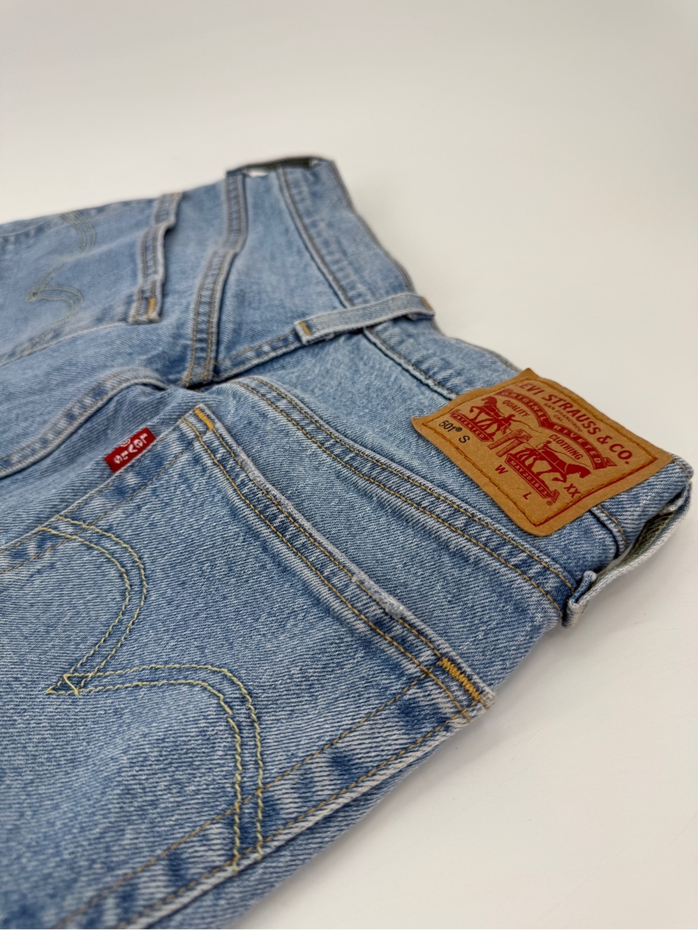 Levi's 501S Light Wash Blue Cropped Jeans W24 L28 Frayed Raw Hem High Waist